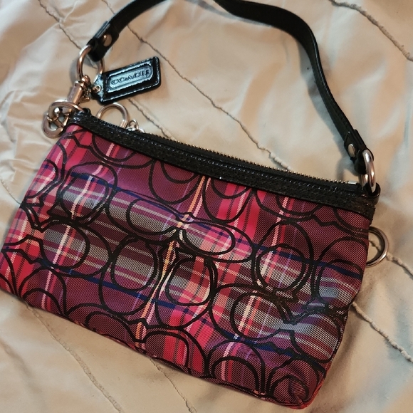 Coach Pink and Black Clutch with Geometric Pattern - Picture 3 of 4